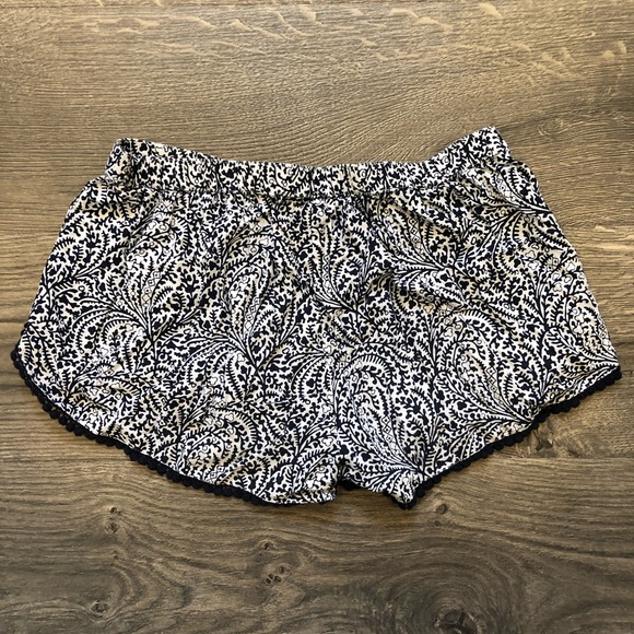 Aerie shorts - Picture 2 of 3